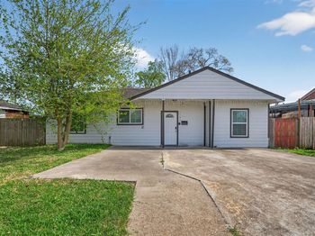 1107 Christine Street