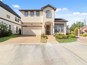 1126 Gardencrest Lane