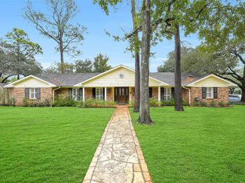 10635 N Evers Park Park