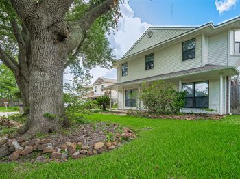 2307 Country Place Drive