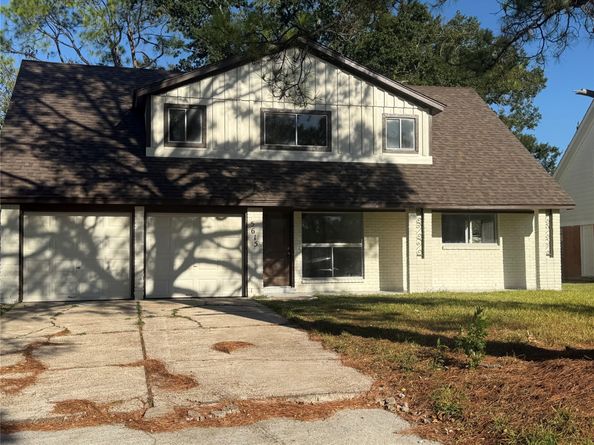 5615 Greylog Drive, Houston TX 77048