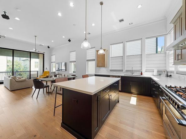 3411 Timbergrove Heights Street, Houston TX 77008