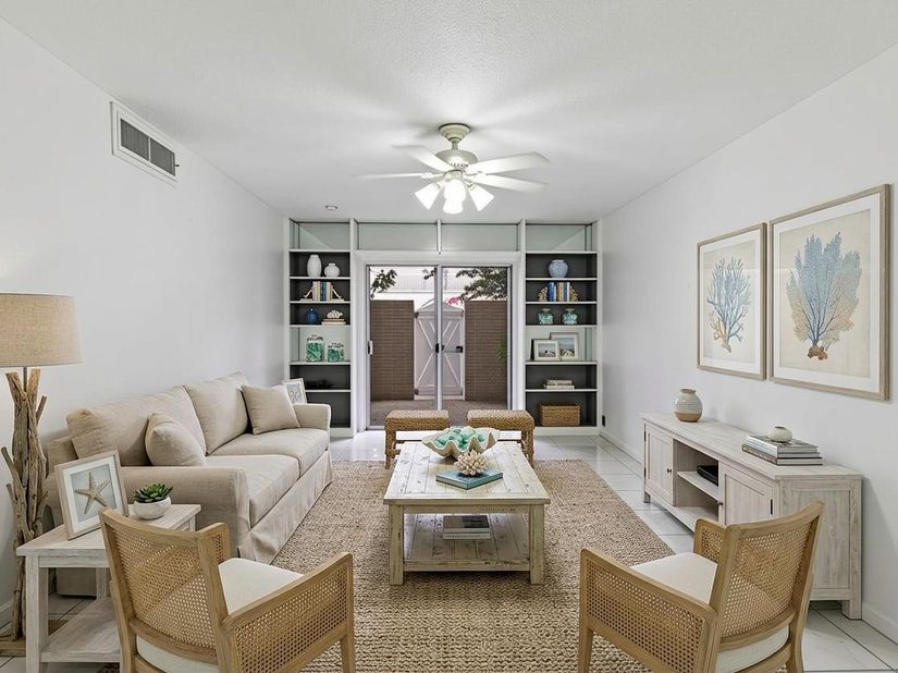 2601 Bellefontaine Street C104, Houston TX 77025