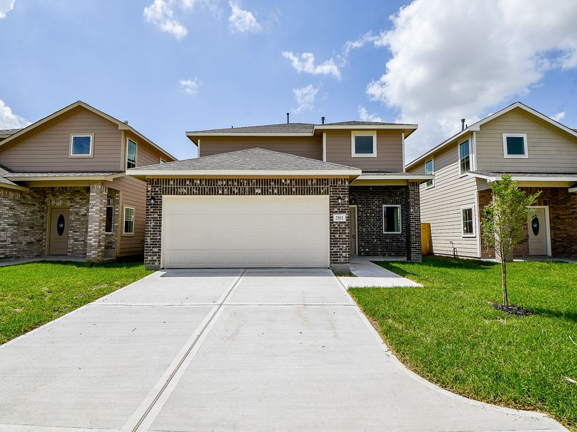2811 Topiary Lane, Houston TX 77014