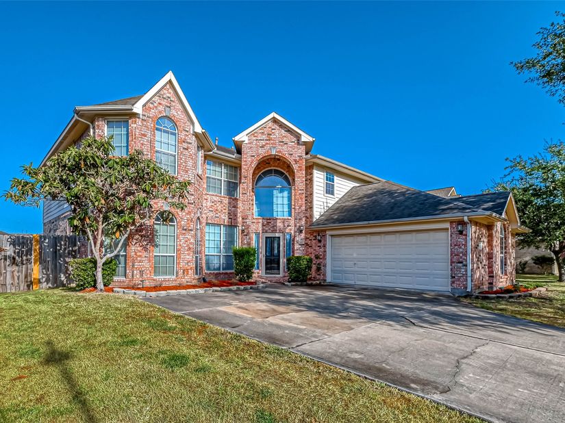 10626 Hillsdale Bridge Lane, Sugar Land TX 77498