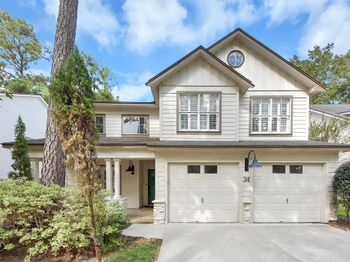 34 E Gaslight Place