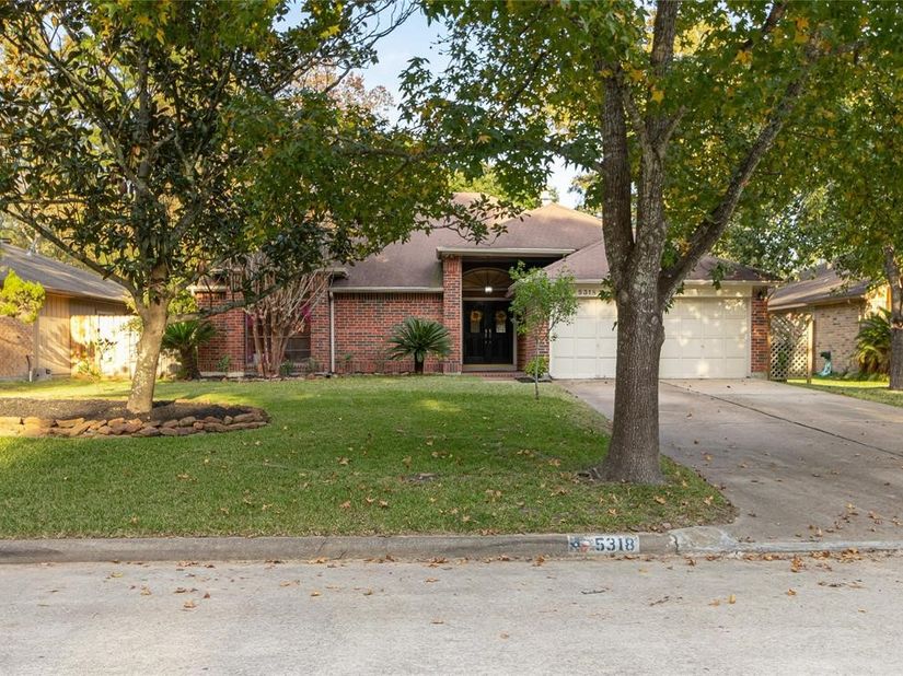 5318 Shady Gardens Drive, Kingwood TX 77339