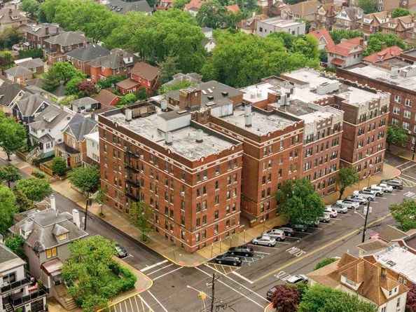7612 Park Ave C4, North Bergen NJ 07047