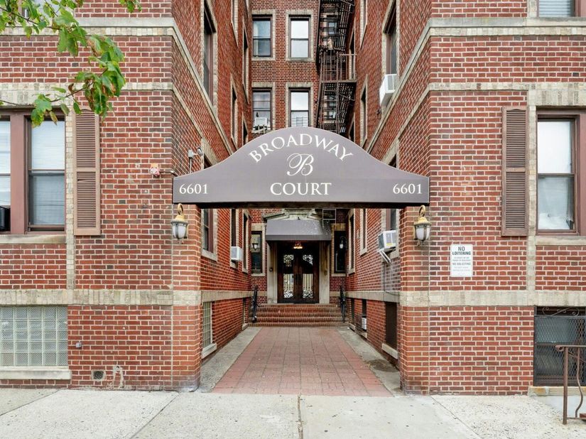 6601 Broadway E7, West New York NJ 07093