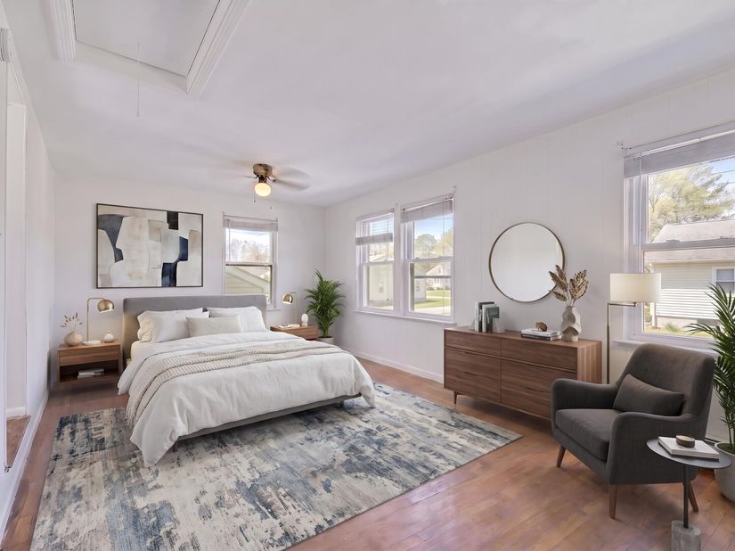 94 West 43rd St, Bayonne NJ 07002