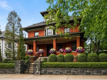 717-723 Blvd East