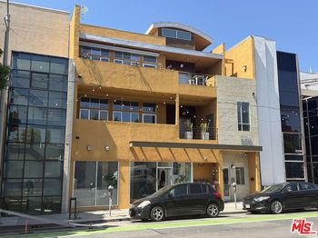 2216 Main Street