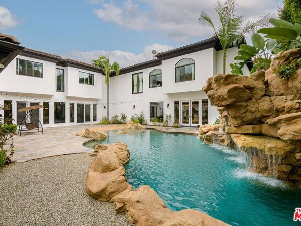 4705 Los Feliz Boulevard, Los Angeles CA 90027