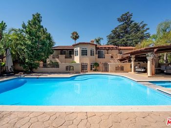 828 S Sunset Canyon Drive
