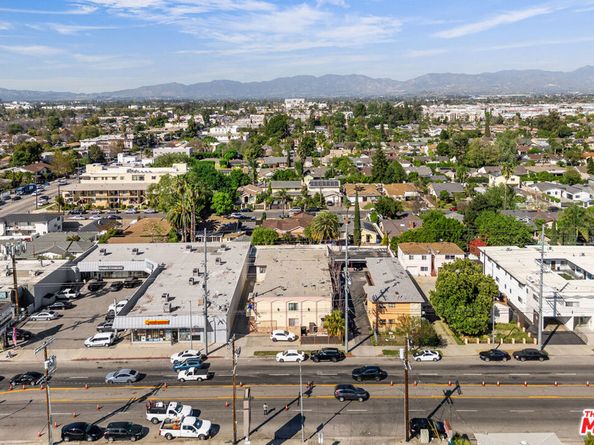 13631 Vanowen Street, Van Nuys CA 91405