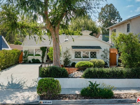 22140 Ybarra Road, Woodland Hills CA 91364