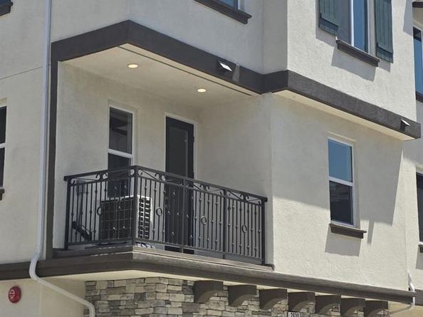 2630 Buckwheat Glen, Escondido CA 92025