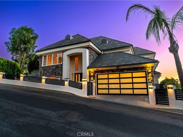 4918 Calvin Avenue, Tarzana CA 91356