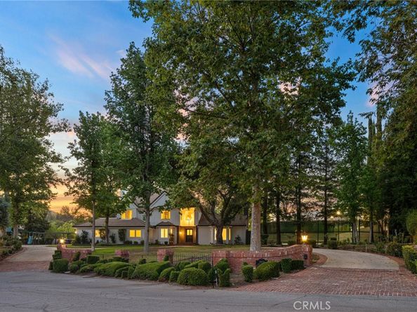 28925 Medea Mesa Road, Agoura Hills CA 91301