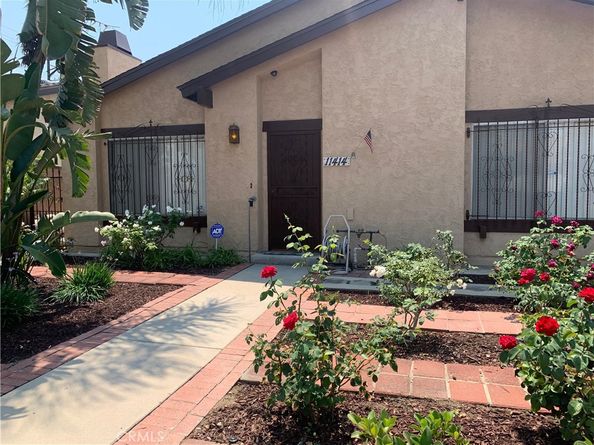 11414 Strathern Street, North Hollywood CA 91605