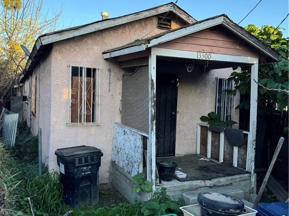 13300 S Largo Avenue, Compton CA 90222