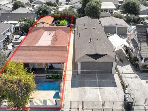 8022 Crockett Boulevard, Los Angeles CA 90001