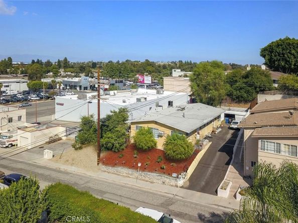5354 De Roja, Woodland Hills CA 91364