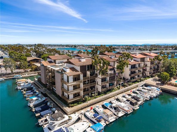 9233 Marina Pacifica N, Long Beach CA 90803