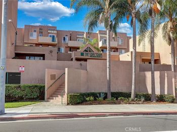 450 E 4th Street