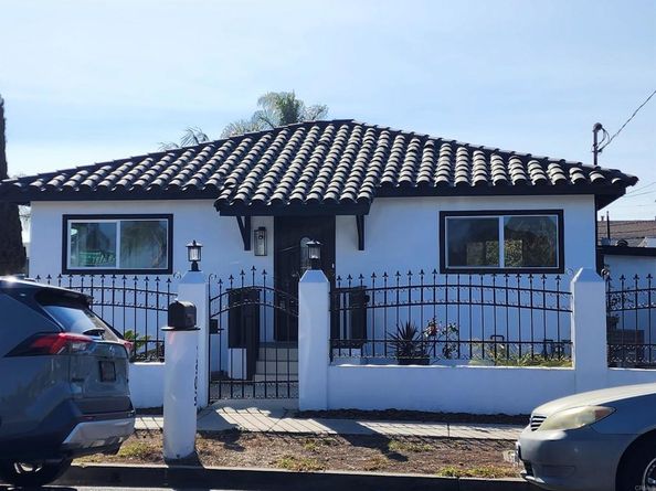 1303 Center Avenue, Oceanside CA 92054
