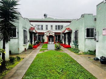 6325 S Figueroa Street