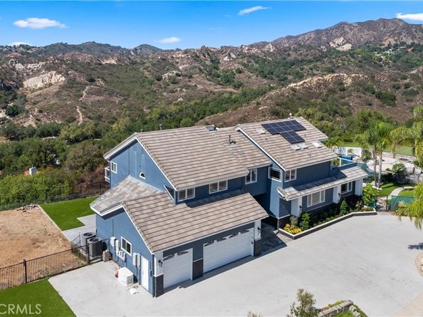 3 Windy Ridge, Trabuco Canyon CA 92679
