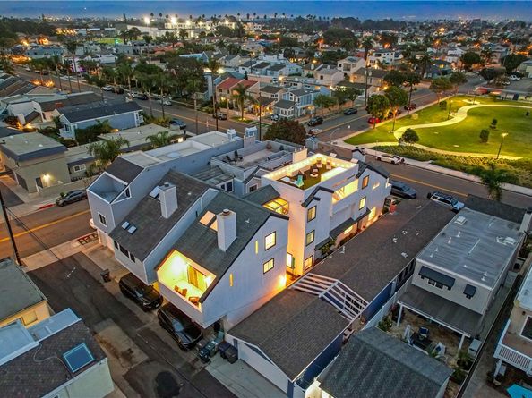 423 18th Street, Huntington Beach CA 92648