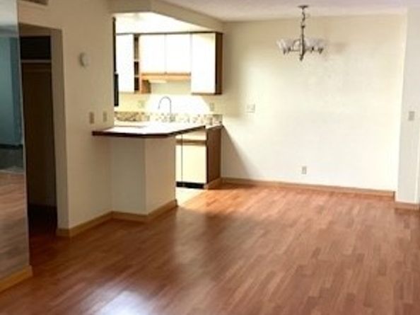 564 N Bellflower Boulevard 203, Long Beach CA 90814