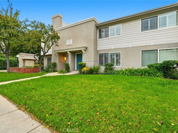 10220 Zelzah 4, Northridge CA 91325