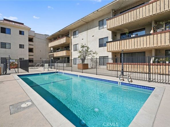 19029 Nordhoff Street 103, Northridge CA 91324