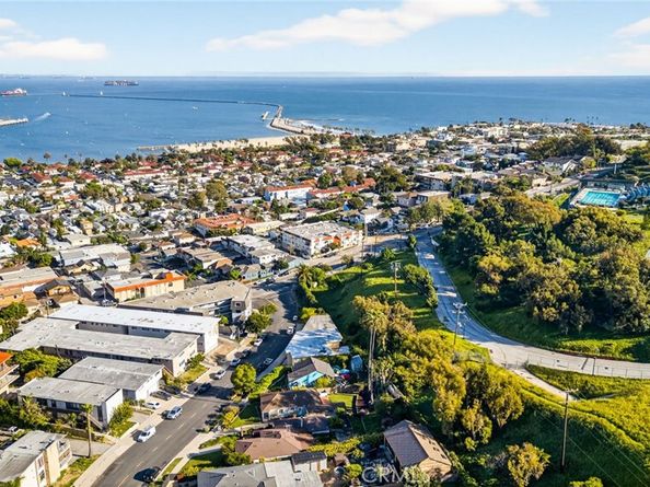 765 W 30th Street, San Pedro CA 90731