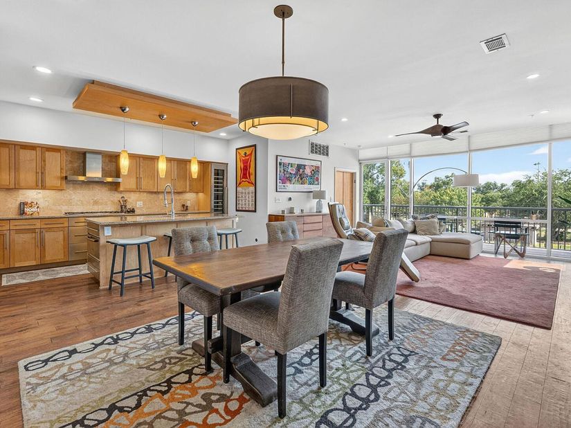 1600 Barton Springs RD 1201, Austin TX 78704