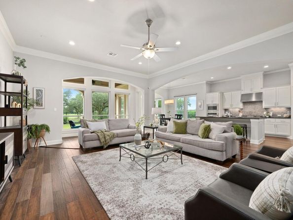 2210 University Club DR 5A, Austin TX 78732