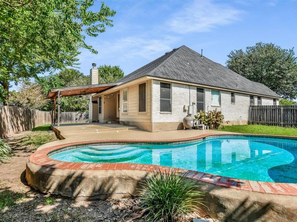 2304 Miramar CV, Round Rock TX 78665