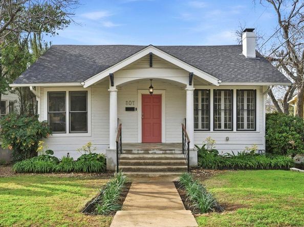 807 W 30th ST, Austin TX 78705