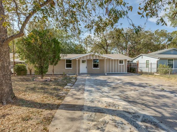 1118 Spur ST, Austin TX 78721