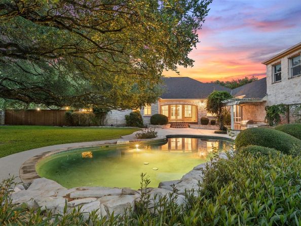 127 Roberts CIR, Georgetown TX 78633