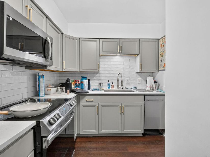 2408 Longview ST 109, Austin TX 78705
