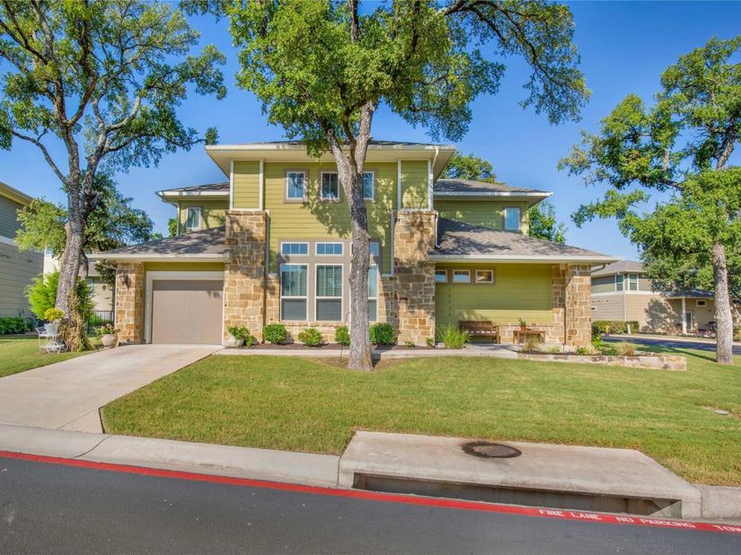 10906 Brazoria LN 87, Austin TX 78717