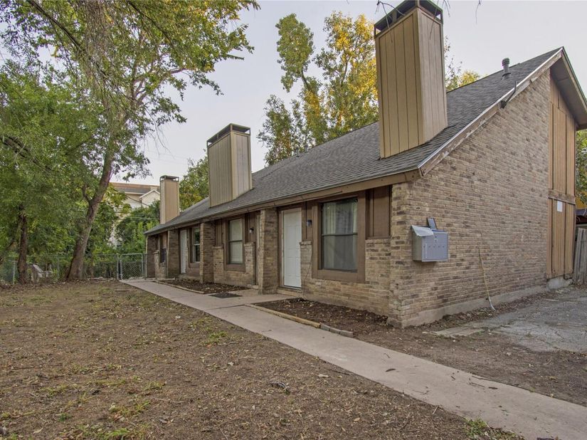 3454 Willowrun DR, Austin TX 78704