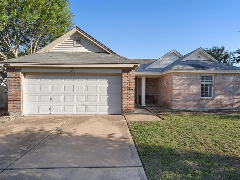 1000 Deer Grove DR, Cedar Park TX 78613