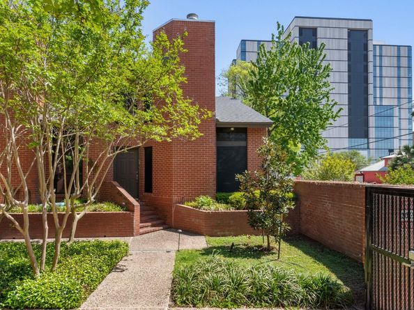 510 W 18TH St 113, Austin TX 78701