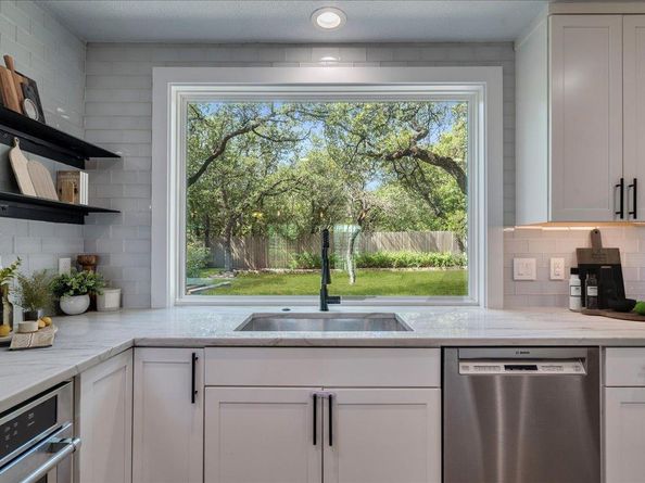 6309 Colina LN, Austin TX 78759