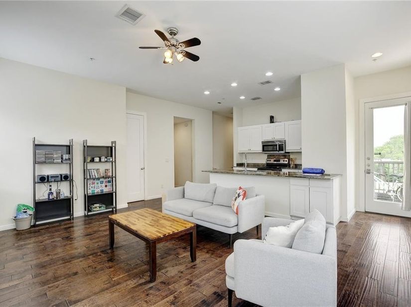 2708 San Pedro ST 301, Austin TX 78705